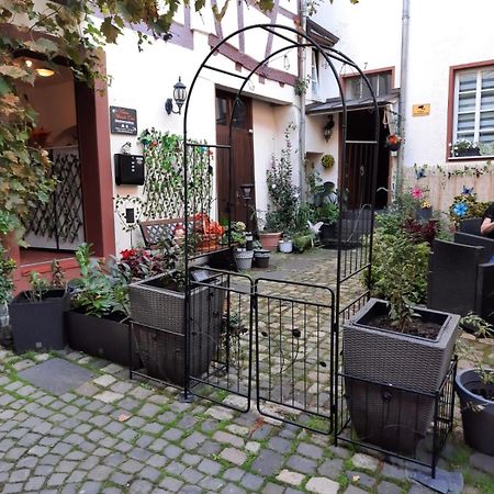 Апартаменты Kleine Altstadt Oase Бернкастель-Кюс Экстерьер фото
