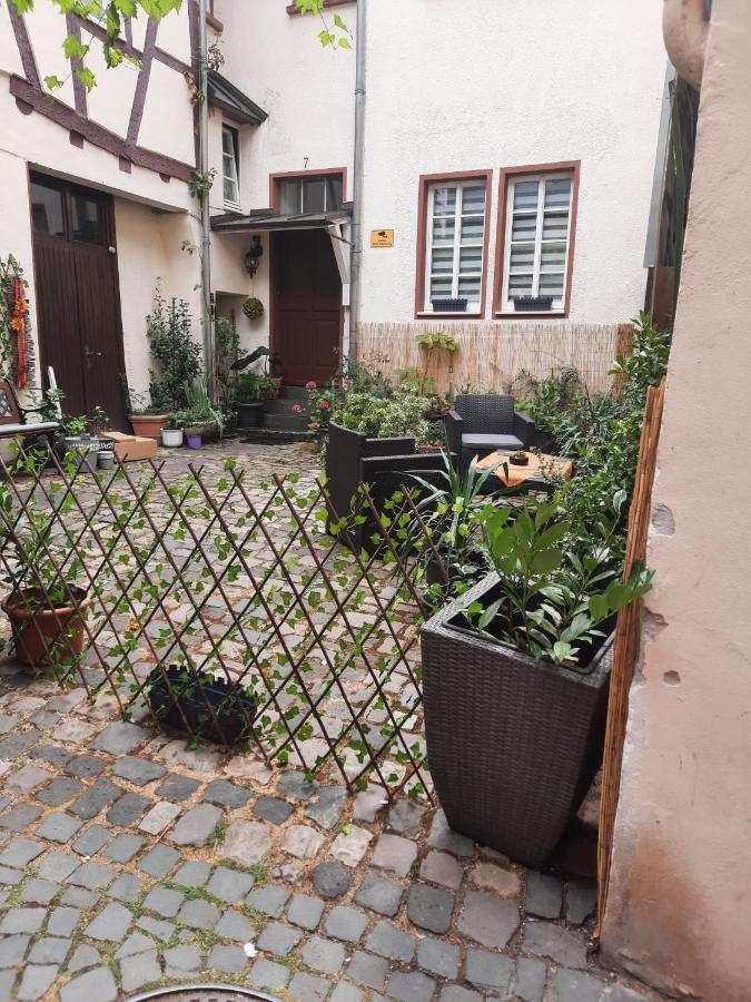 Апартаменты Kleine Altstadt Oase Бернкастель-Кюс Экстерьер фото