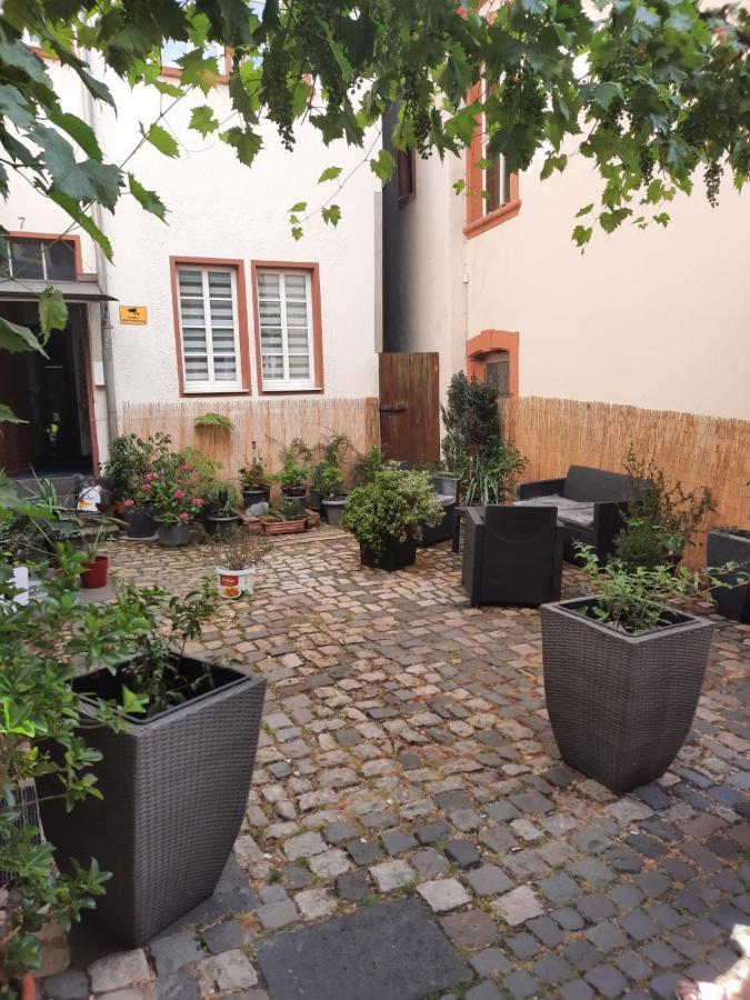 Апартаменты Kleine Altstadt Oase Бернкастель-Кюс Экстерьер фото